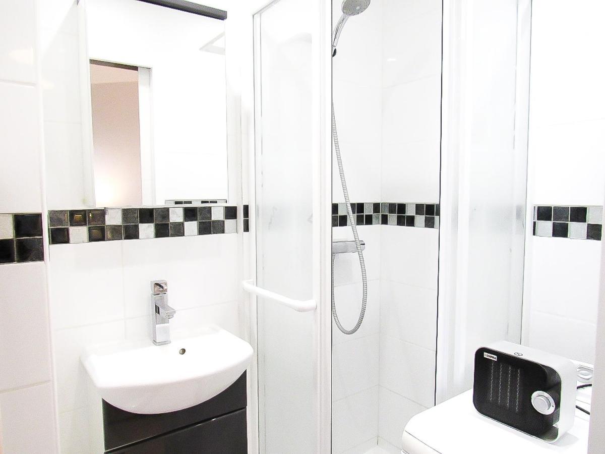 Cabourg, Cosy Appartement Avec Balcon + Parking Prive מראה חיצוני תמונה